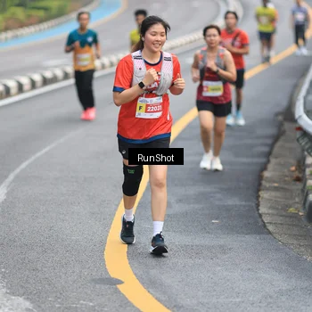 Runner Photo 7022777