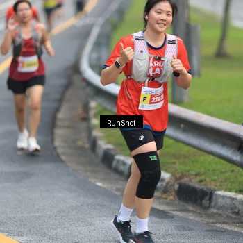 Runner Photo 7022800