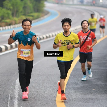 Runner Photo 7022810