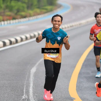 Runner Photo 7022814