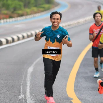 Runner Photo 7022815