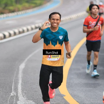 Runner Photo 7022818