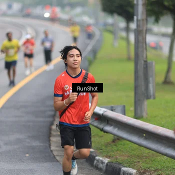 Runner Photo 7022828