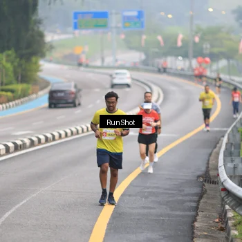 Runner Photo 7022854