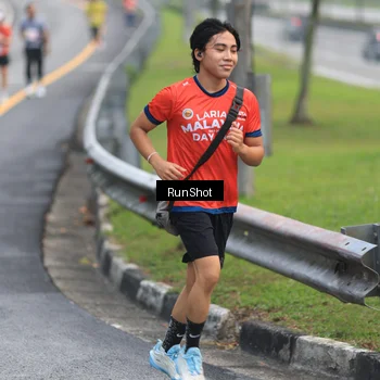 Runner Photo 7022858