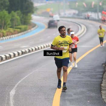 Runner Photo 7022860