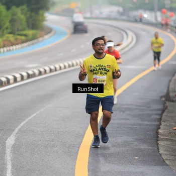 Runner Photo 7022863