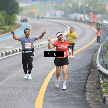 Runner Photo 7022892