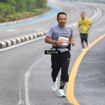 Runner Photo 7022920