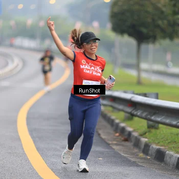 Runner Photo 7022943