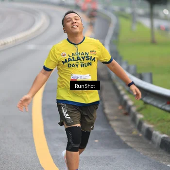 Runner Photo 7022947