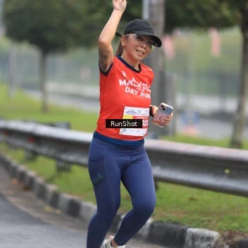 Runner Photo 7022959