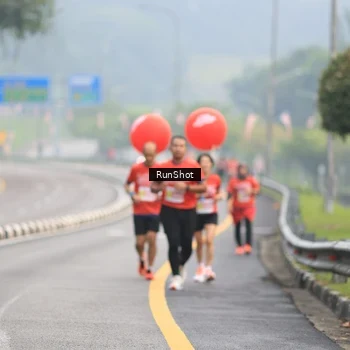Runner Photo 7022969