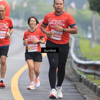 Runner Photo 7022973