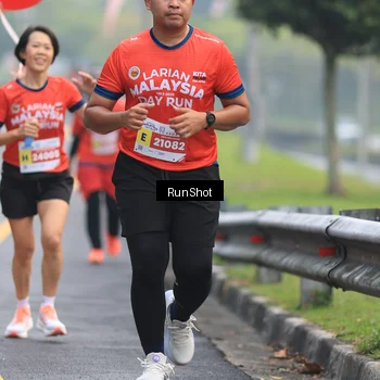 Runner Photo 7022979