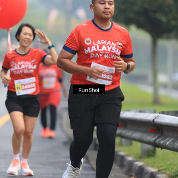 Runner Photo 7022983
