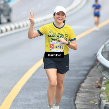 Runner Photo 7023006
