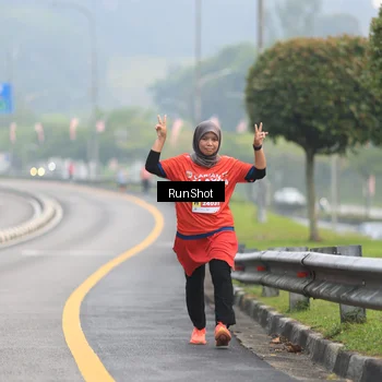 Runner Photo 7023017