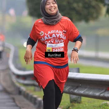 Runner Photo 7023022