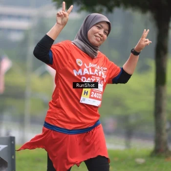 Runner Photo 7023045