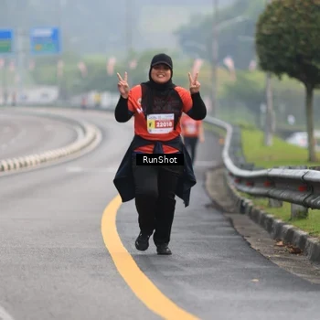 Runner Photo 7023046