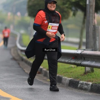 Runner Photo 7023060