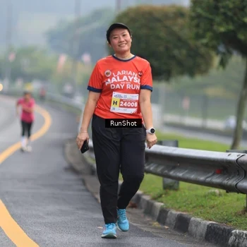 Runner Photo 7023071