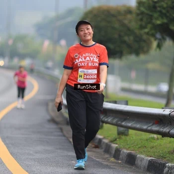 Runner Photo 7023072
