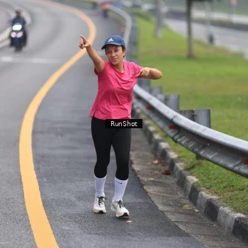 Runner Photo 7023083