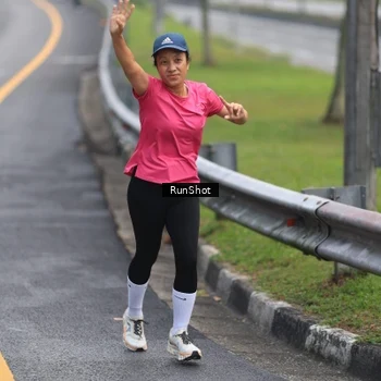 Runner Photo 7023086