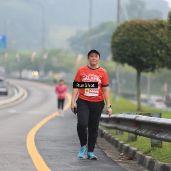 Runner Photo 7023087