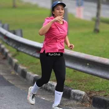 Runner Photo 7023089