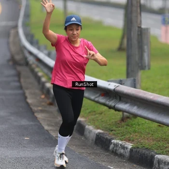 Runner Photo 7023093