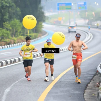 Runner Photo 7023096