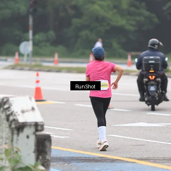 Runner Photo 7023107