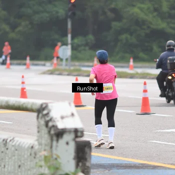 Runner Photo 7023117