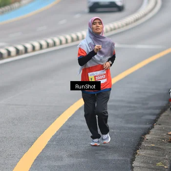 Runner Photo 7023120