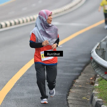 Runner Photo 7023121