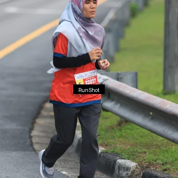 Runner Photo 7023131