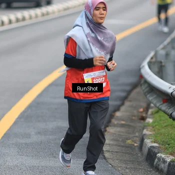 Runner Photo 7023133