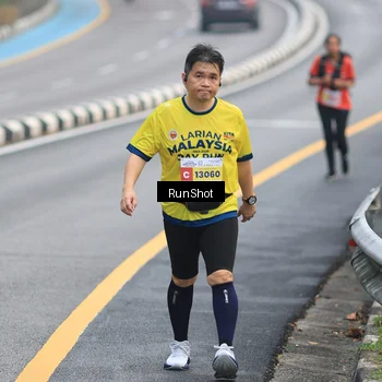 Runner Photo 7023139
