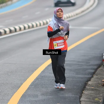 Runner Photo 7023140