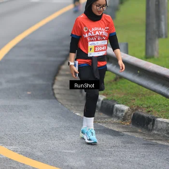 Runner Photo 7023156