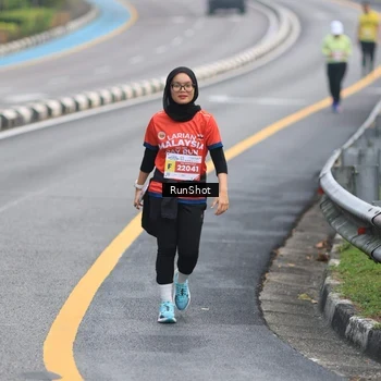 Runner Photo 7023160