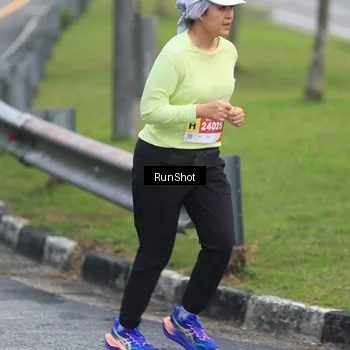 Runner Photo 7023196