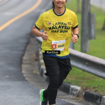 Runner Photo 7023232