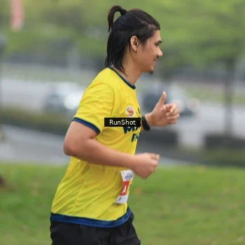 Runner Photo 7023243