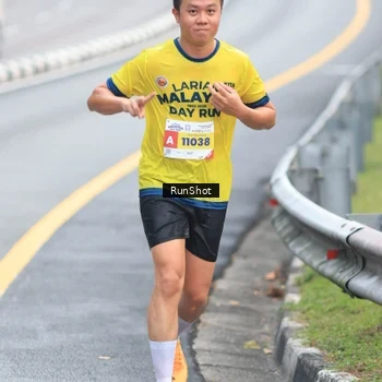 Runner Photo 7023254