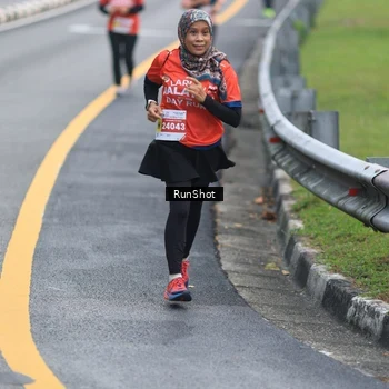 Runner Photo 7023257