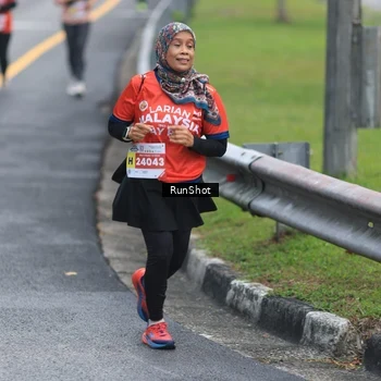 Runner Photo 7023259
